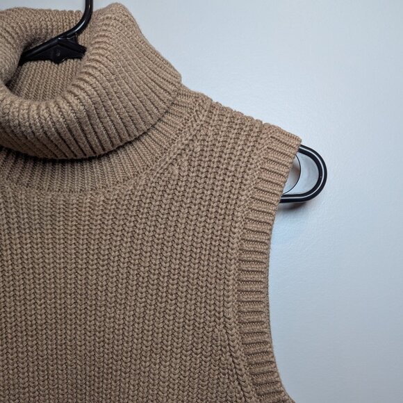 Michael Kors Women's Chunky Knit Sweater Sz S Turtle Neck Sleeveless - Picture 1 of 7